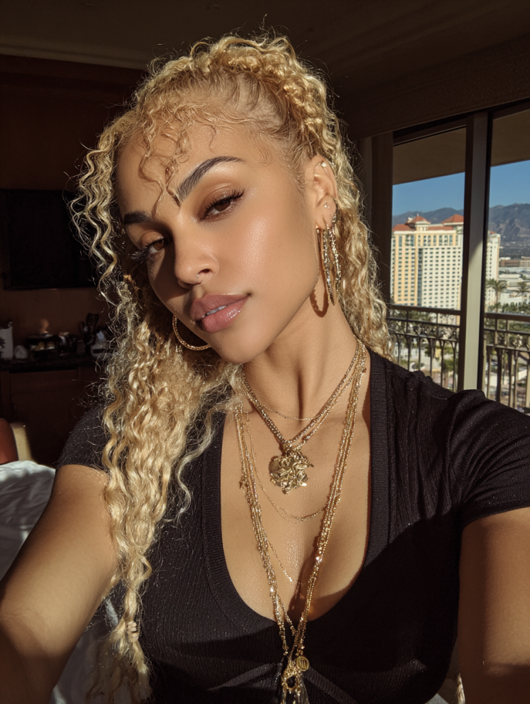Jayda Wayda Hairstyles: Ombre Hair